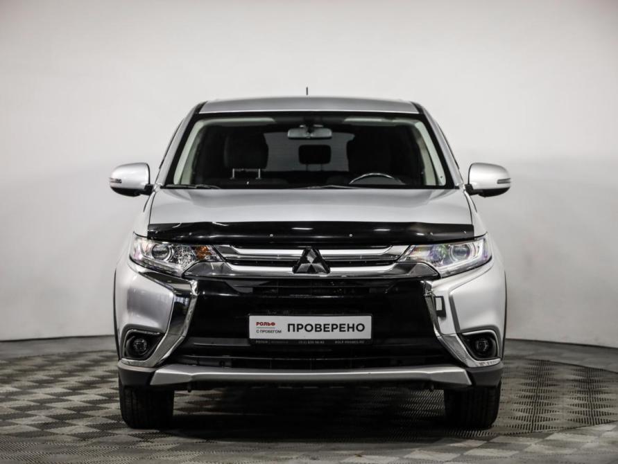 Mitsubishi Outlander III Рестайлинг 2 Санкт-Петербург  - изображение 2