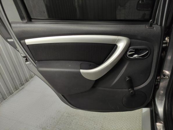 Nissan Terrano III (D10) с пробегом 2016 года, цена 900 000 рублей, 222886 км, внедорожник, Автокод Объявления