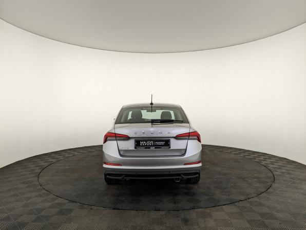 Skoda Rapid II с пробегом 2021 года, цена 1 550 000 рублей, 72302 км, лифтбек, Автокод Объявления