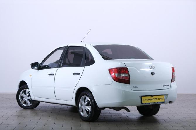 Lada (ВАЗ) Granta I Рестайлинг с пробегом 2016 года, цена 299 000 рублей, 215000 км, седан, Автокод Объявления