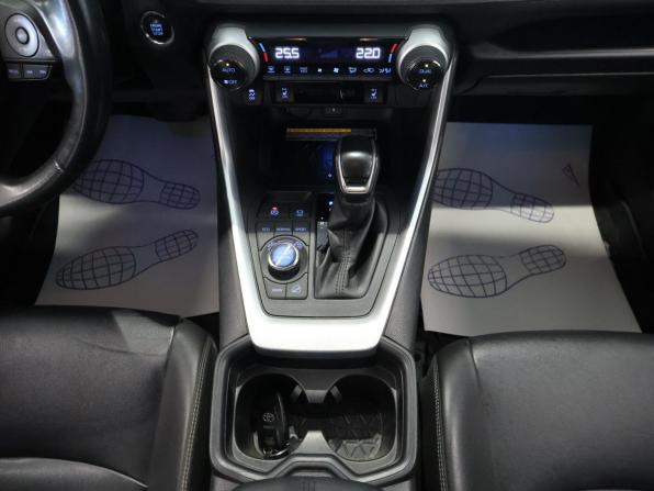 Toyota RAV4 V (XA50) с пробегом 2021 года, цена 2 697 600 рублей, 209277 км, внедорожник, Автокод Объявления