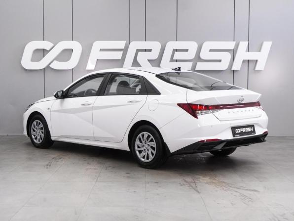 Hyundai Elantra VII (CN7) с пробегом 2022 года, цена 1 999 000 рублей, 59277 км, седан, Автокод Объявления