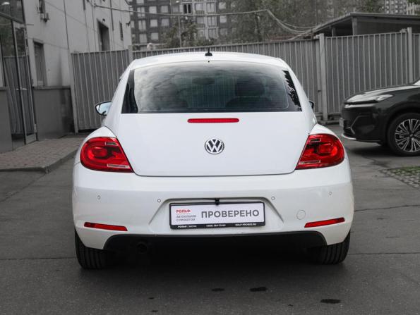 Volkswagen Beetle II (A5) с пробегом 2014 года, цена 1 700 000 рублей, 78829 км, хэтчбек, Автокод Объявления