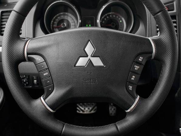 Mitsubishi Pajero IV Рестайлинг 1 с пробегом 2012 года, цена 2 267 000 рублей, 179176 км, внедорожник, Автокод Объявления