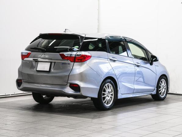 Honda Shuttle II с пробегом 2017 года, цена 1 350 000 рублей, 133527 км, универсал, Автокод Объявления
