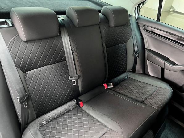 Skoda Rapid II с пробегом 2021 года, цена 1 595 000 рублей, 100507 км, лифтбек, Автокод Объявления