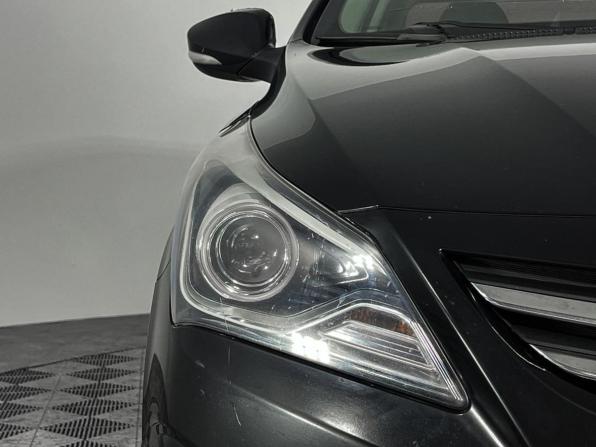 Hyundai Solaris I Рестайлинг с пробегом 2016 года, цена 864 000 рублей, 218257 км, седан, Автокод Объявления