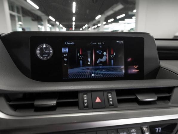 Lexus ES VII с пробегом 2021 года, цена 4 200 000 рублей, 59939 км, седан, Автокод Объявления