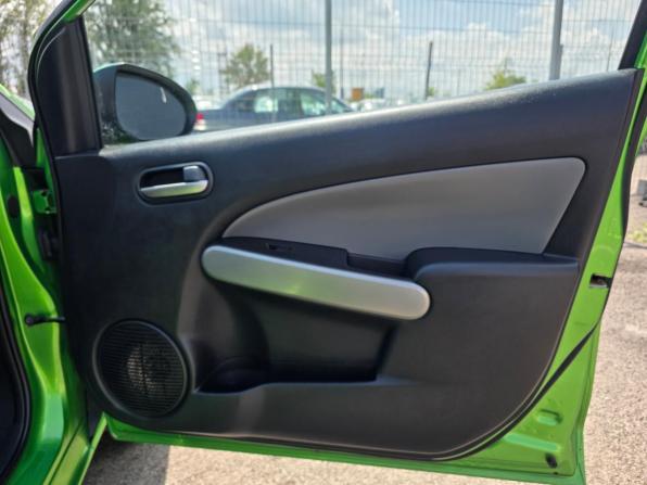Mazda 2 II (DE) с пробегом 2009 года, цена 690 000 рублей, 92000 км, хэтчбек, Автокод Объявления