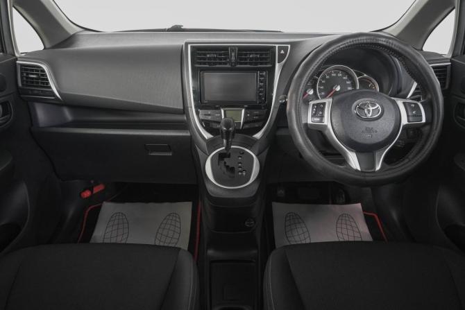 Toyota Ractis II с пробегом 2014 года, цена 1 299 000 рублей, 166000 км, хэтчбек, Автокод Объявления