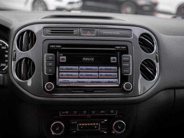 Volkswagen Tiguan I Рестайлинг с пробегом 2014 года, цена 1 199 000 рублей, 183470 км, внедорожник, Автокод Объявления