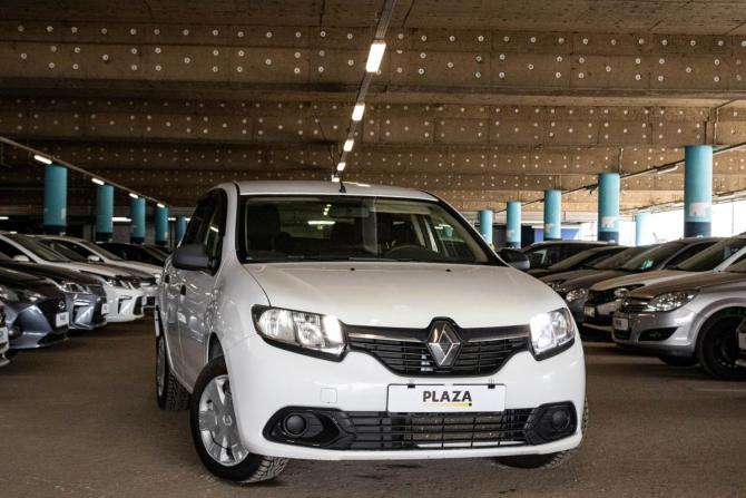 Renault Logan II с пробегом 2016 года, цена 599 000 рублей, 94147 км, седан, Автокод Объявления