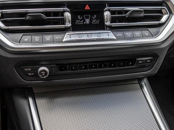 BMW 3 серии VII (G2x) с пробегом 2021 года, цена 4 045 000 рублей, 71144 км, седан, Автокод Объявления