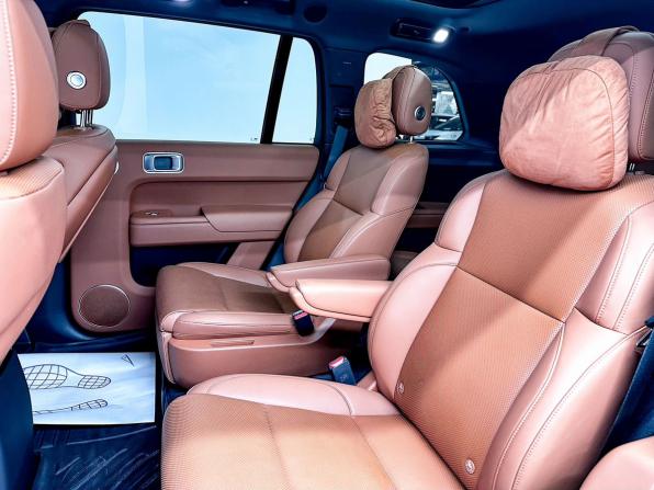 Li Auto (Lixiang) L9 I с пробегом 2024 года, цена 6 500 000 рублей, 45154 км, внедорожник, Автокод Объявления