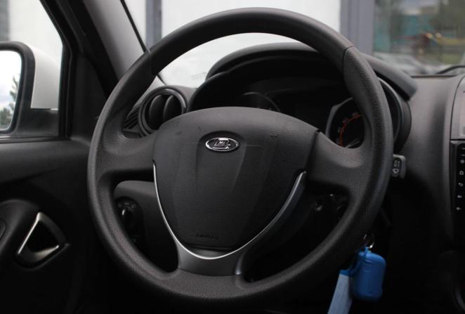 Lada (ВАЗ) Granta I Рестайлинг с пробегом 2023 года, цена 820 000 рублей, 69534 км, лифтбек, Автокод Объявления