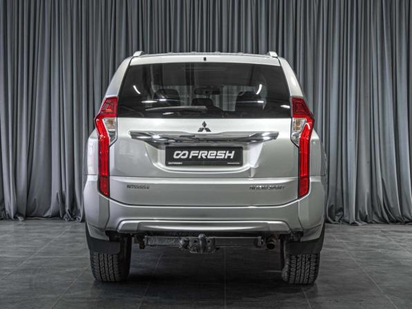 Mitsubishi Pajero Sport III с пробегом 2017 года, цена 2 327 030 рублей, 238928 км, внедорожник, Автокод Объявления