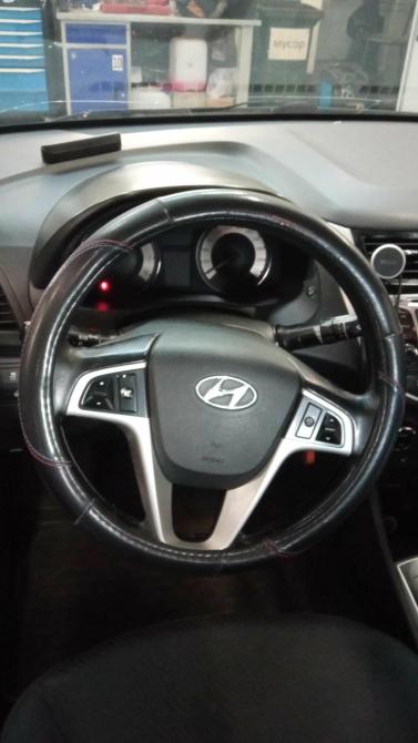 Hyundai Solaris I Санкт-Петербург  - изображение 6