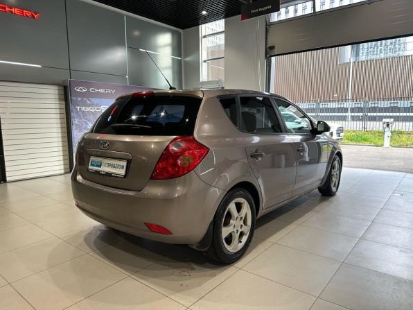Kia Ceed I с пробегом 2007 года, цена 590 000 рублей, 313060 км, хэтчбек, Автокод Объявления