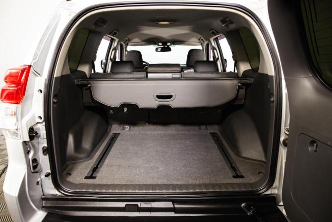 Toyota Land Cruiser Prado 150 Series с пробегом 2013 года, цена 3 299 000 рублей, 167800 км, внедорожник, Автокод Объявления