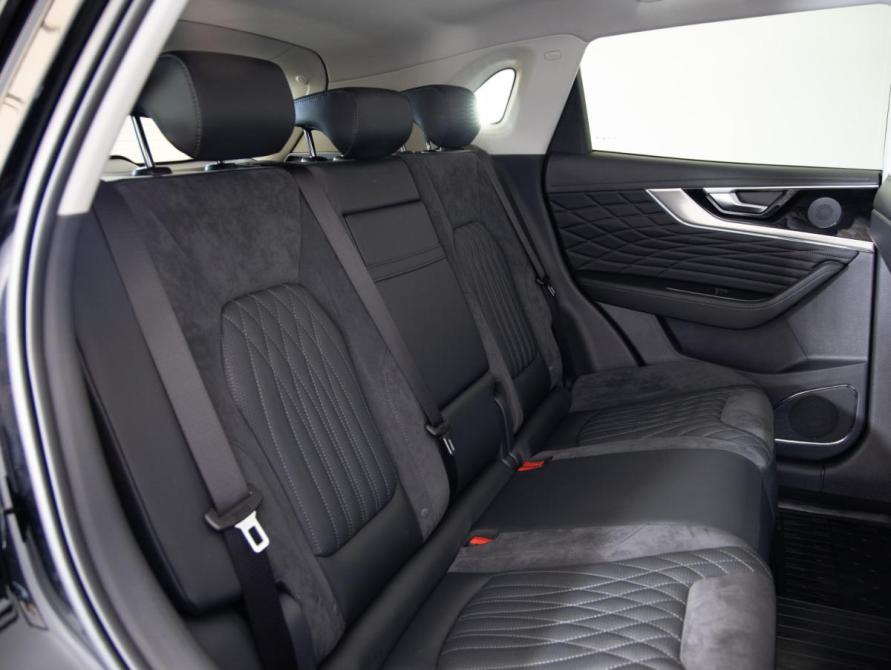 Hongqi HS5 I Санкт-Петербург  - изображение 13