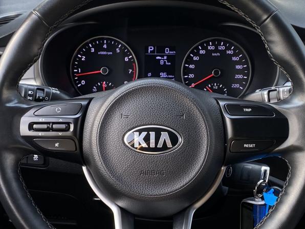 Kia Rio IV с пробегом 2020 года, цена 1 399 000 рублей, 156870 км, седан, Автокод Объявления