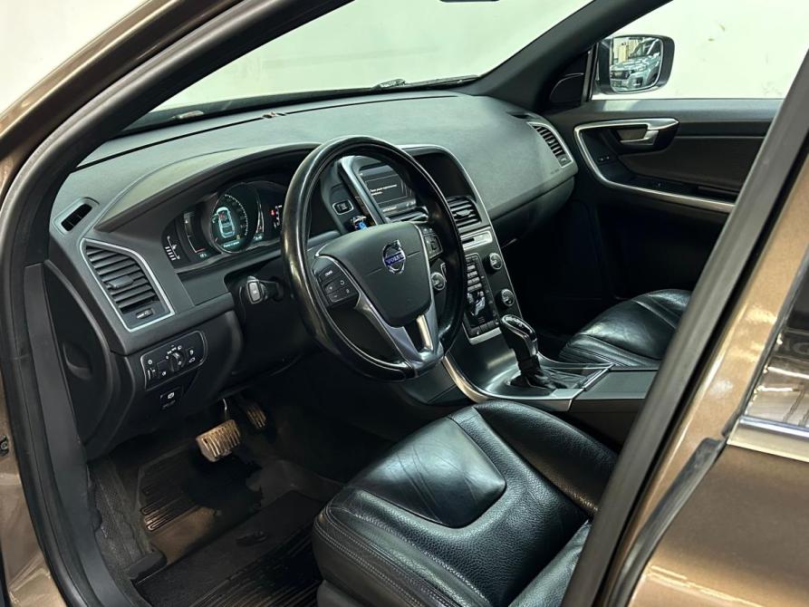 Volvo XC60 I Рестайлинг Санкт-Петербург  - изображение 7