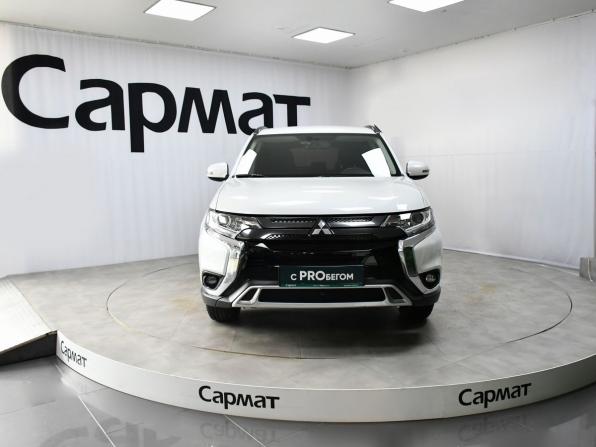 Mitsubishi Outlander III Рестайлинг 3 с пробегом 2022 года, цена 2 970 000 рублей, 54576 км, внедорожник, Автокод Объявления