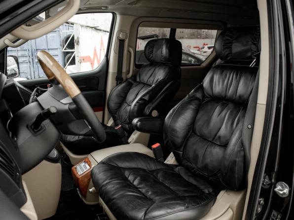 Hyundai Grand Starex I с пробегом 2010 года, цена 2 030 000 рублей, 253827 км, минивэн, Автокод Объявления