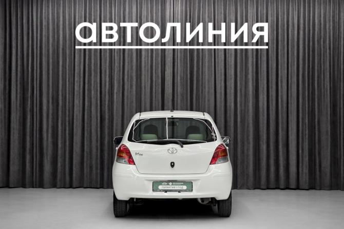 Toyota Vitz II (XP90) с пробегом 2009 года, цена 609 000 рублей, 73000 км, хэтчбек, Автокод Объявления
