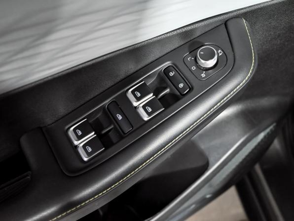 Geely Coolray I Рестайлинг с пробегом 2023 года, цена 2 100 000 рублей, 35569 км, внедорожник, Автокод Объявления