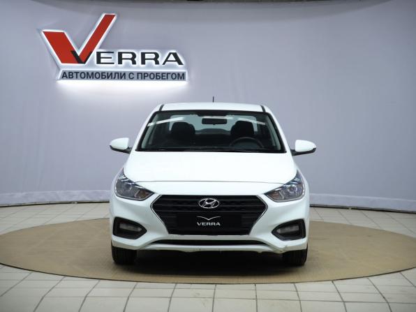 Hyundai Solaris II с пробегом 2018 года, цена 1 050 000 рублей, 161401 км, седан, Автокод Объявления