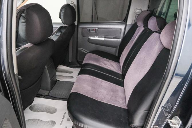 Toyota Hilux VII Рестайлинг с пробегом 2013 года, цена 2 309 000 рублей, 231000 км, offers.body_type.unknown, Автокод Объявления