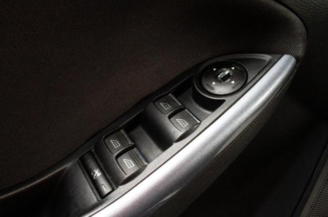 Ford Focus III с пробегом 2013 года, цена 1 029 000 рублей, 158000 км, хэтчбек, Автокод Объявления