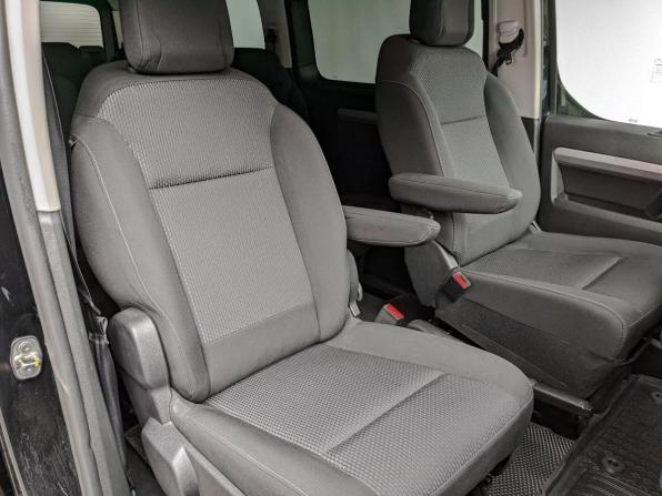 Peugeot Traveller I с пробегом 2022 года, цена 3 815 000 рублей, 69662 км, минивэн, Автокод Объявления