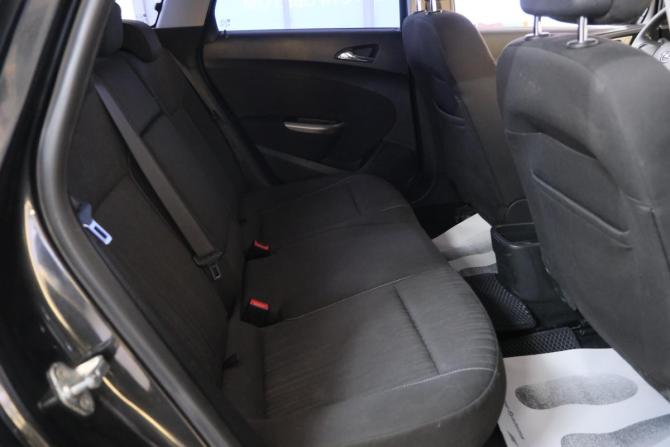 Opel Astra J с пробегом 2011 года, цена 799 000 рублей, 201500 км, универсал, Автокод Объявления