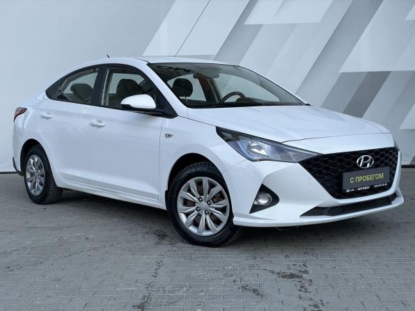 Hyundai Solaris II Рестайлинг с пробегом 2022 года, цена 1 590 000 рублей, 84087 км, седан, Автокод Объявления