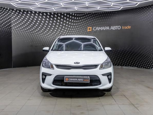 Kia Rio IV с пробегом 2019 года, цена 1 019 000 рублей, 120050 км, седан, Автокод Объявления
