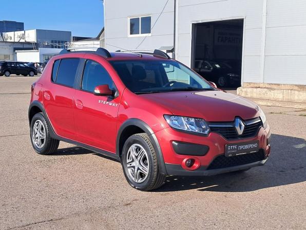 Renault Sandero II с пробегом 2017 года, цена 849 000 рублей, 174810 км, хэтчбек, Автокод Объявления