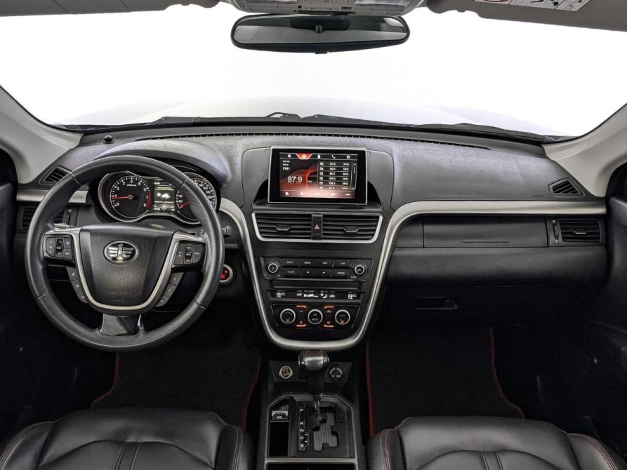FAW Besturn X80 I Рестайлинг Москва  - изображение 14