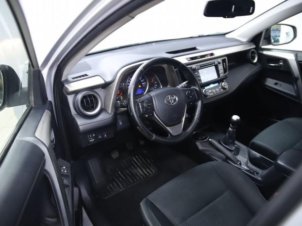 Toyota RAV4 IV (XA40) с пробегом 2014 года, цена 1 790 000 рублей, 251527 км, внедорожник, Автокод Объявления