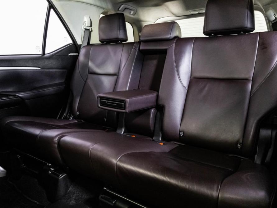 Toyota Fortuner II Санкт-Петербург  - изображение 23
