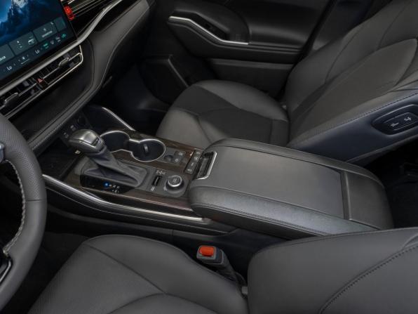 Toyota Highlander IV (XU70) с пробегом 2026 года, цена 5 200 000 рублей, 50 км, внедорожник, Автокод Объявления