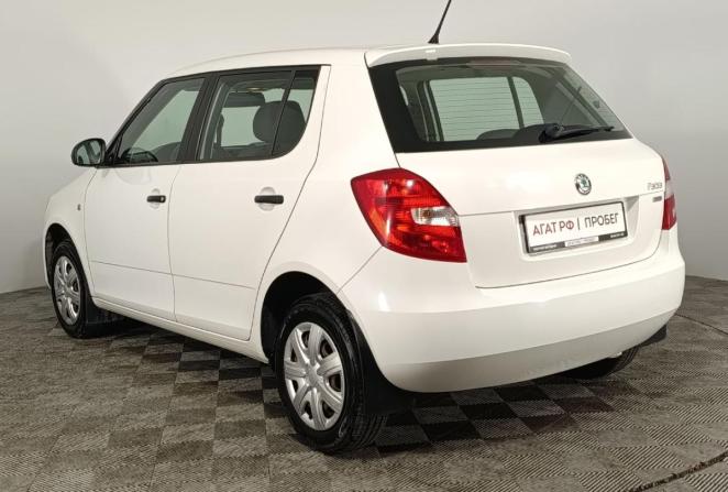Skoda Fabia II Рестайлинг с пробегом 2012 года, цена 580 000 рублей, 105715 км, хэтчбек, Автокод Объявления
