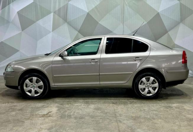 Skoda Octavia II (A5) с пробегом 2008 года, цена 497 000 рублей, 211774 км, лифтбек, Автокод Объявления