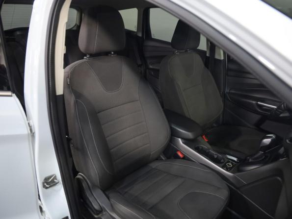 Ford Kuga II Рестайлинг с пробегом 2016 года, цена 1 199 000 рублей, 186900 км, внедорожник, Автокод Объявления