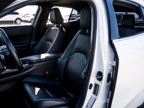 Lexus UX I с пробегом 2020 года, цена 2 700 000 рублей, 65500 км, внедорожник, Автокод Объявления