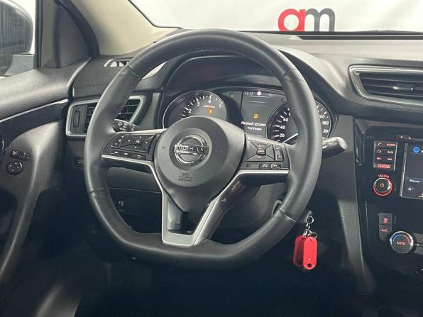 Nissan Qashqai II с пробегом 2018 года, цена 1 499 000 рублей, 93000 км, внедорожник, Автокод Объявления