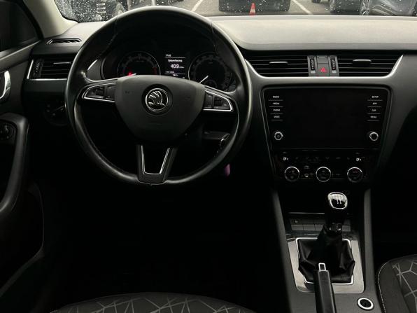 Skoda Octavia III (A7) Рестайлинг с пробегом 2018 года, цена 1 698 000 рублей, 129559 км, лифтбек, Автокод Объявления