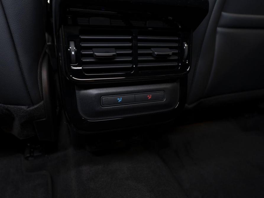 Land Rover Range Rover Evoque II Рестайлинг Москва  - изображение 15