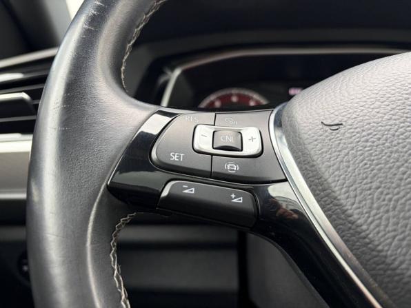 Volkswagen Jetta VII с пробегом 2018 года, цена 1 285 000 рублей, 128000 км, седан, Автокод Объявления